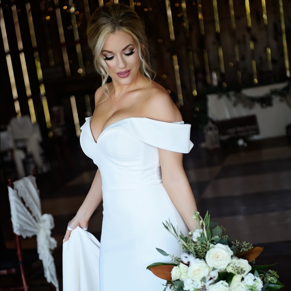 Allure Bridal 9763 - Picture 3 of 12